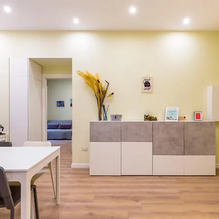 Appartamento San Marcellino Cool And By Napoliapartments